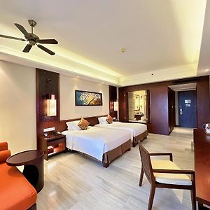 Premier Twin Room Balcony City View